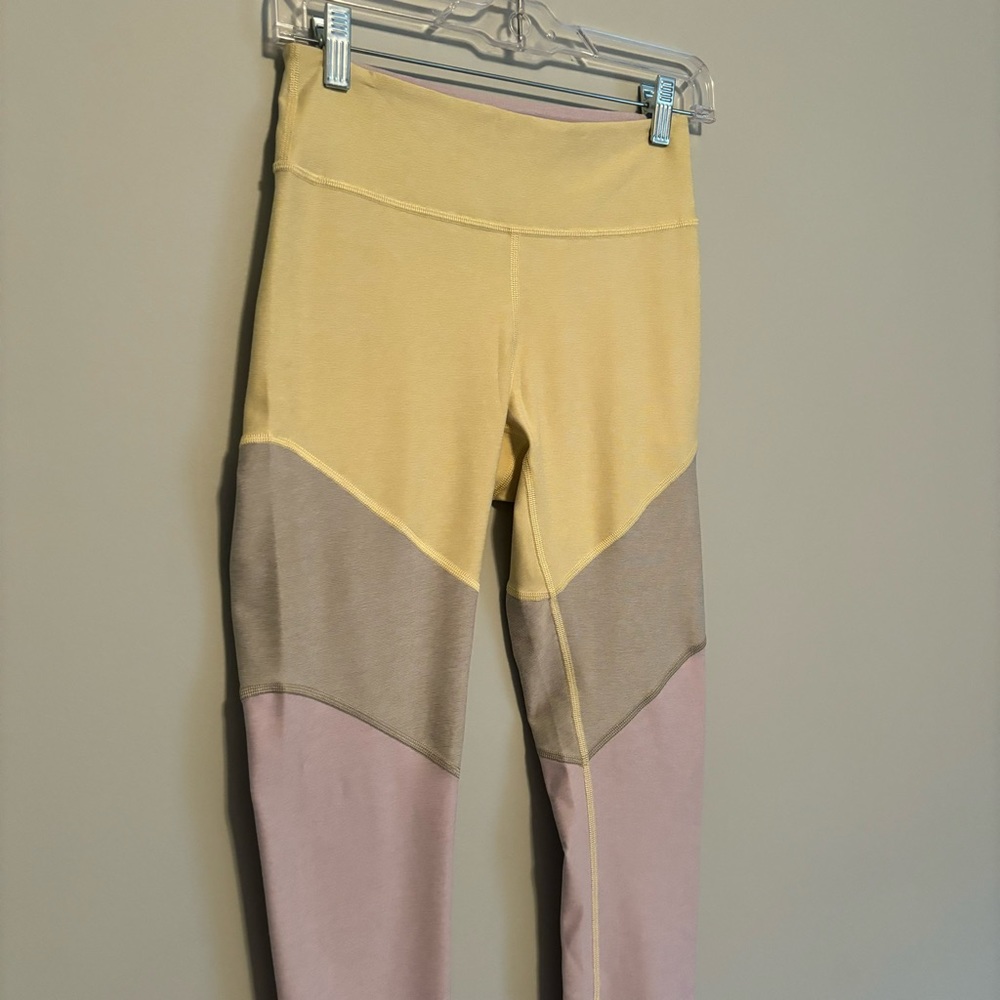 Outdoor Voices Color Block Pastel 7/8 Leggings Yellow Gray Purple Sz Small